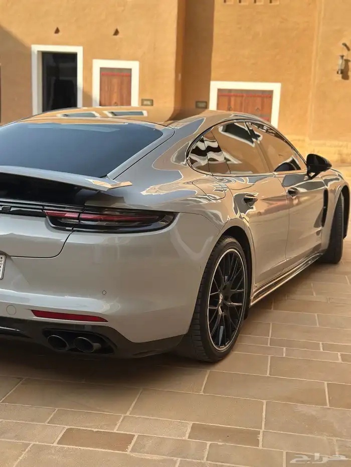 بورش باناميرا GTS 2019 6