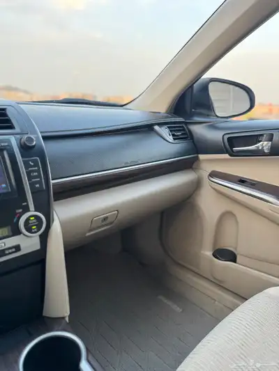 كامري 2014 ( نظيفه جدا ) 17