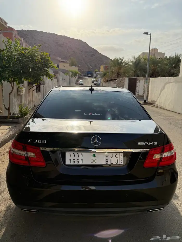 مرسيدس E300 AMG 4
