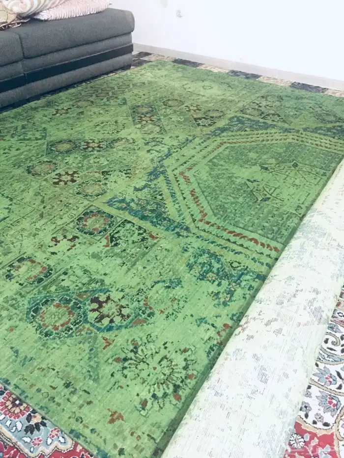 سجادة نظيفه مو مستعملة للبيع 2