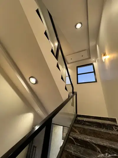 للبيع ارواف ارضيه وارواف علويه بالمحالة ابها دره المحاله 36