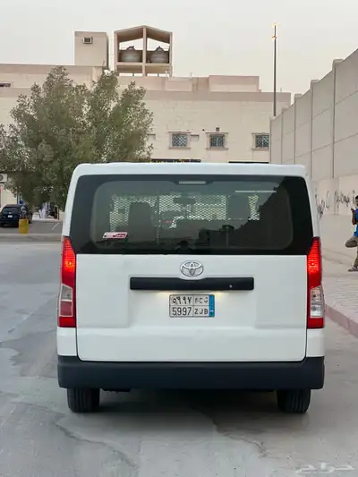 تويوتا باص بضاعه هايس ديزل 6