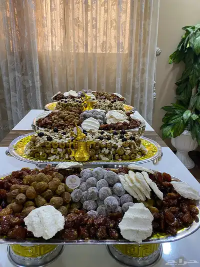 صواني تمر وشعثاء وتمر محشي شغل بكل ذمة ومصداقية 5