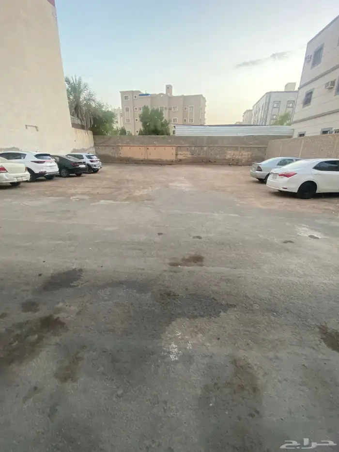 أرض للبيع مساحتها (472.5) 2