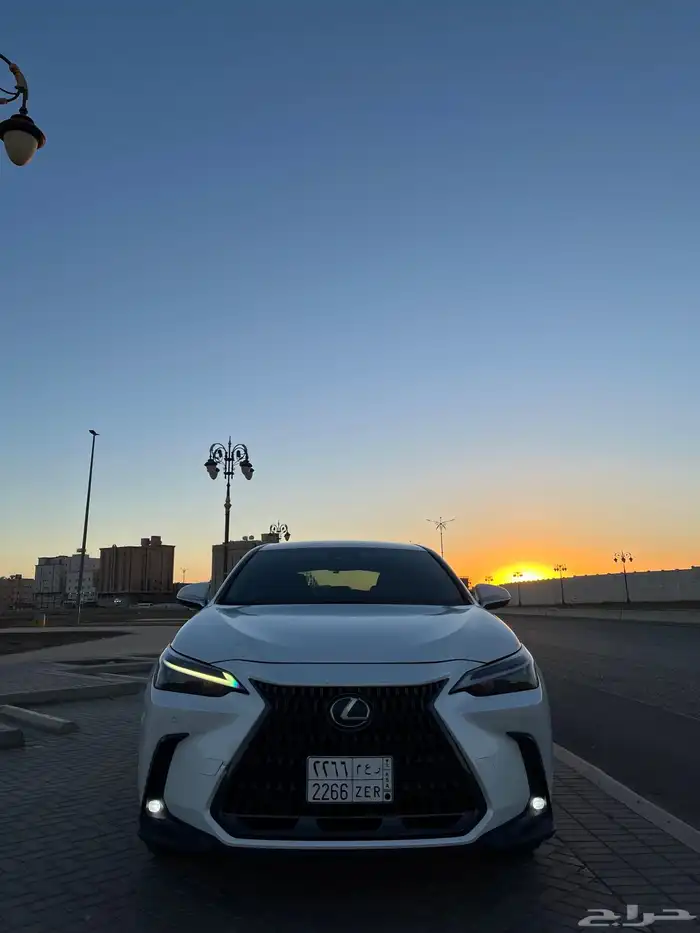 لكزس NX 350 للبيع 4