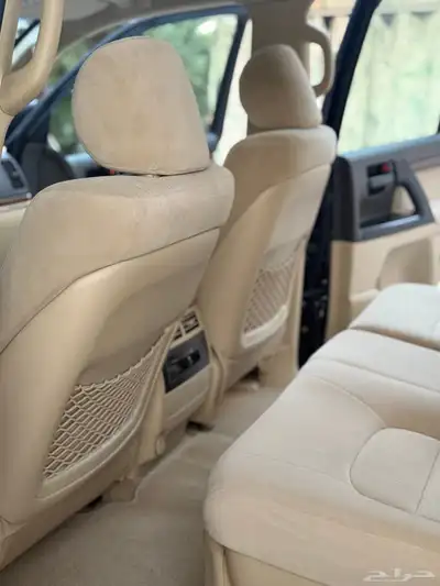 لاندكروزر gxr3 الموديل 2016 V8 17