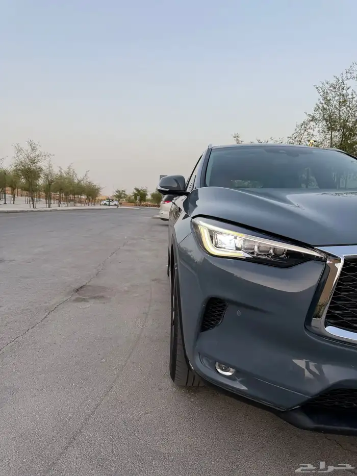 السيارة نيسان انفينتي فل كامل موديل 2022 QX50 5