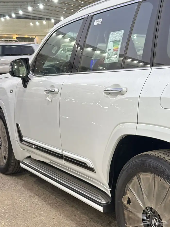 لكزس 2025 عداد جديد LX600 اف سبورت سعودي 11