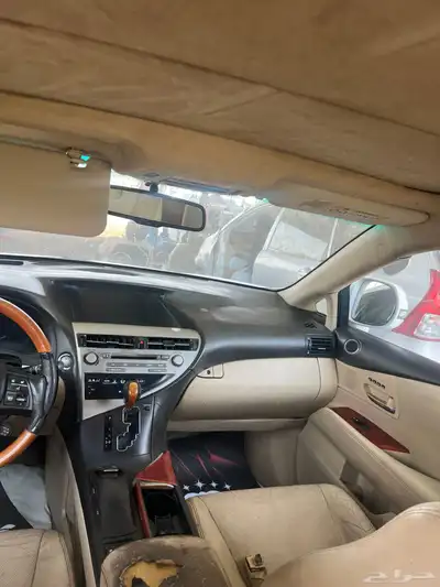 تشليح قطع غيار لكزس Rx350 2012 مصدوم 16