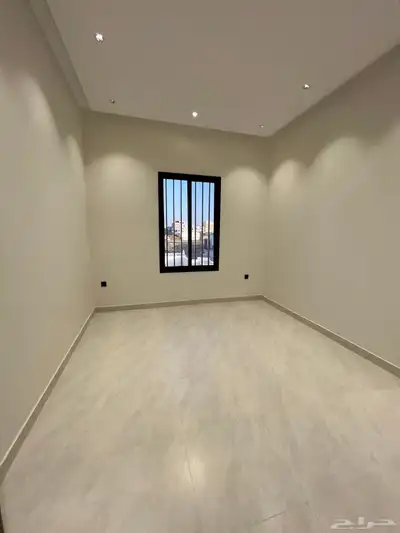 للبيع ارواف ارضيه وارواف علويه بالمحالة ابها دره المحاله 54