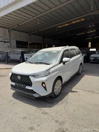 تويوتا فيلوز GLX بنزين 2025 0