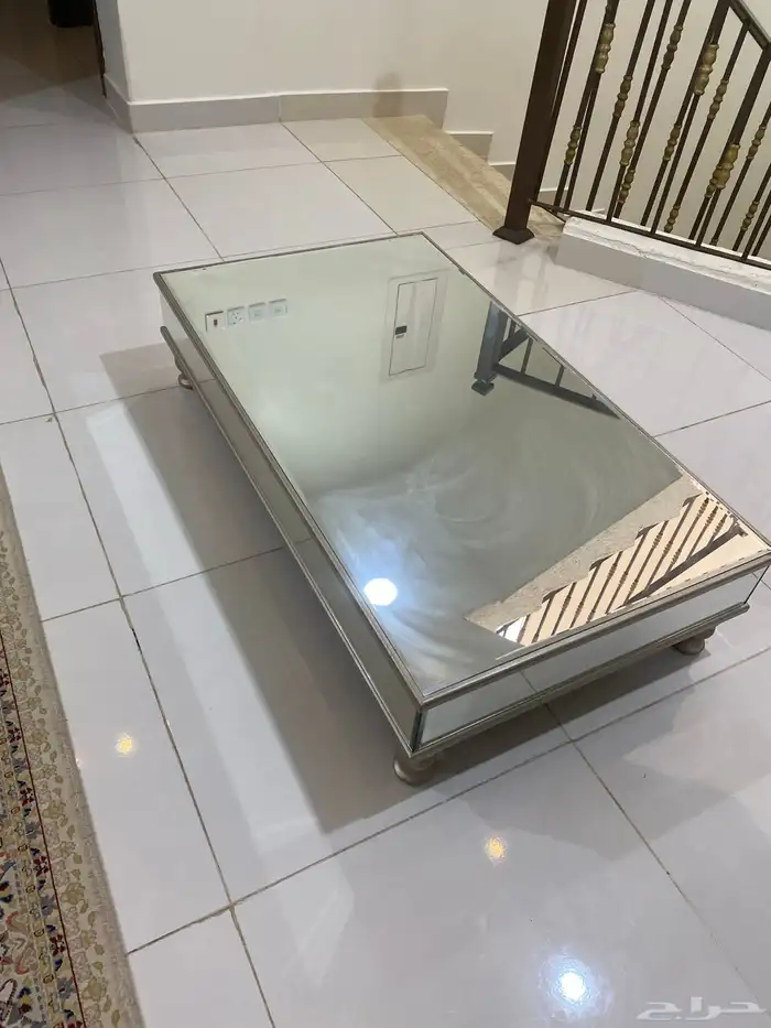 طاولة ارضيه قزاز 2