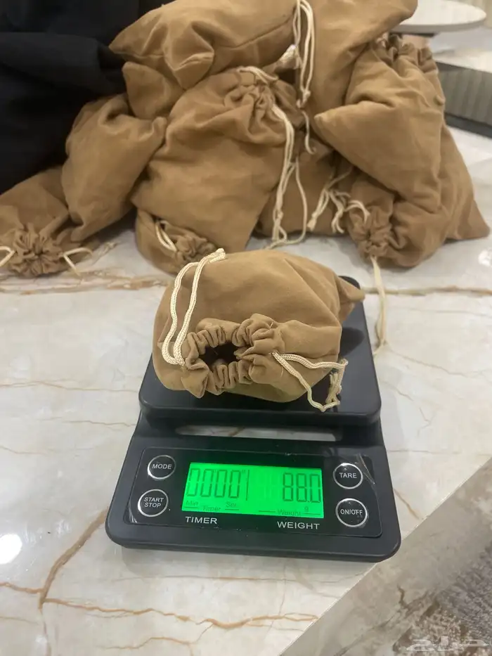 عود تايقر قطع كبيرة و عود مروكو محسن قطع صغيرة 24