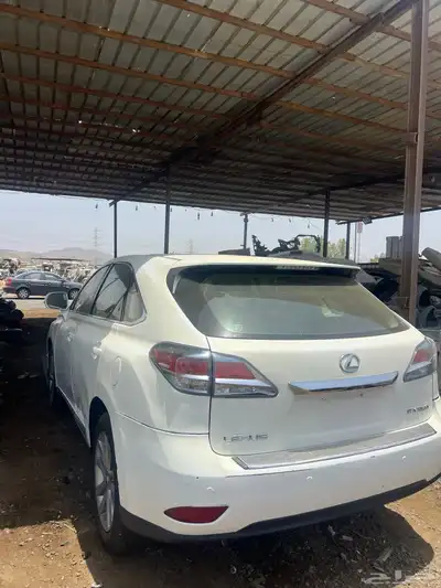 تشليح قطع غيار لكزس Rx350 2012 مصدوم 3