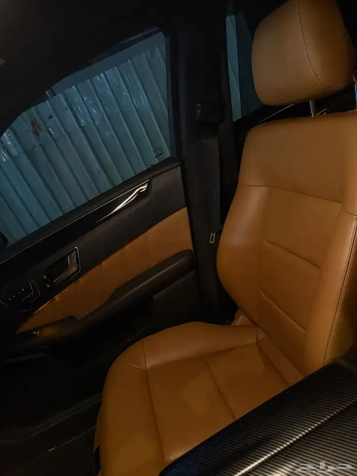 مرسيدس E300 AMG 12
