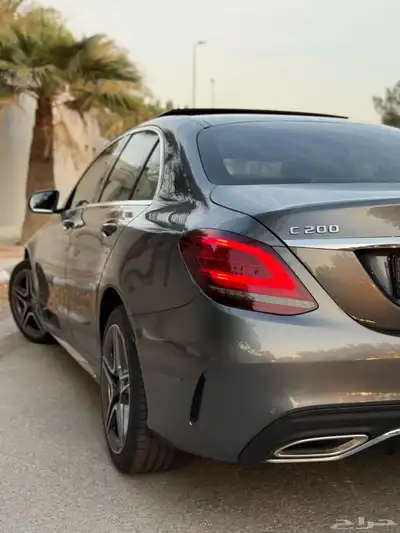 مرسيدس ( C200 ) الموديل 2020 ممشى قليل شبه جديده 32