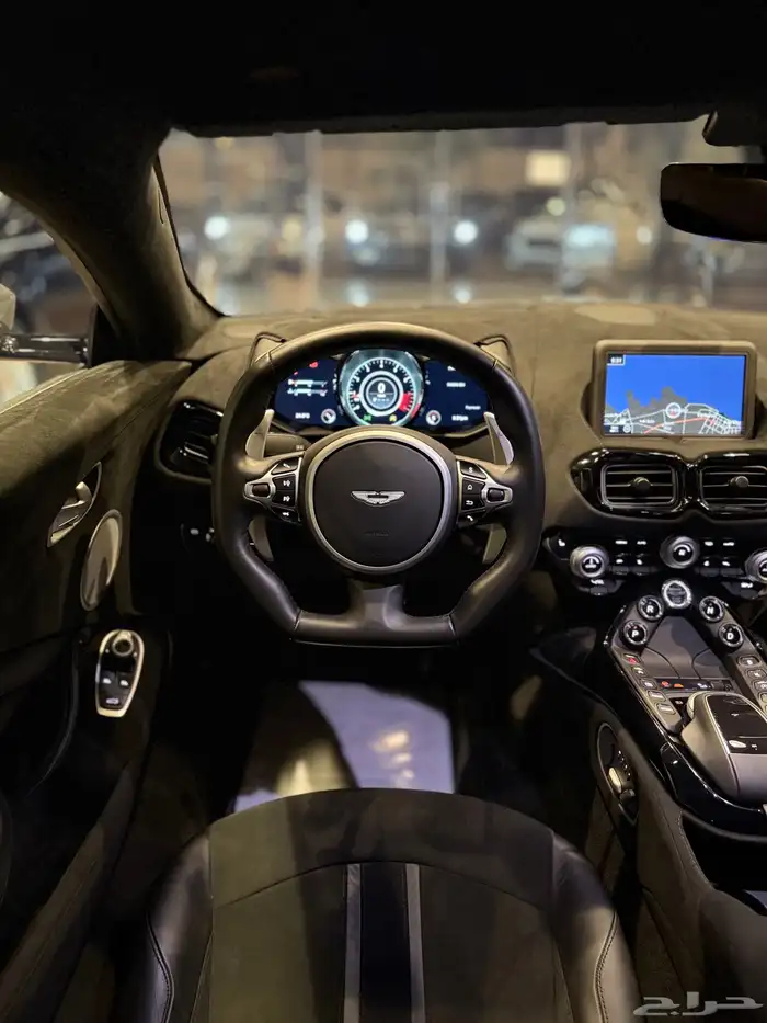 Aston martin Vantage 2020 18