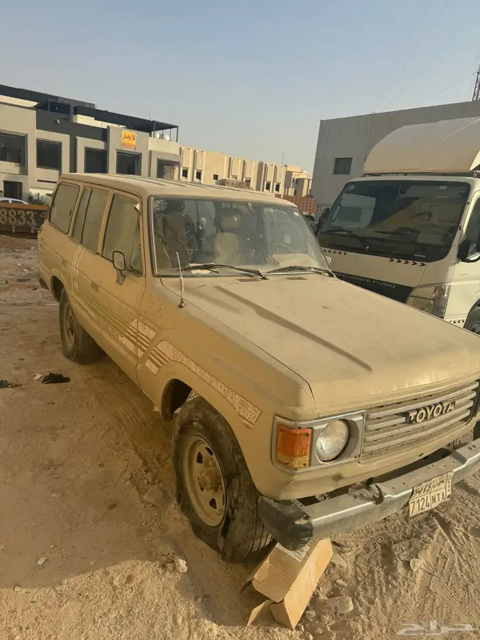 لاندكروزر 82 3