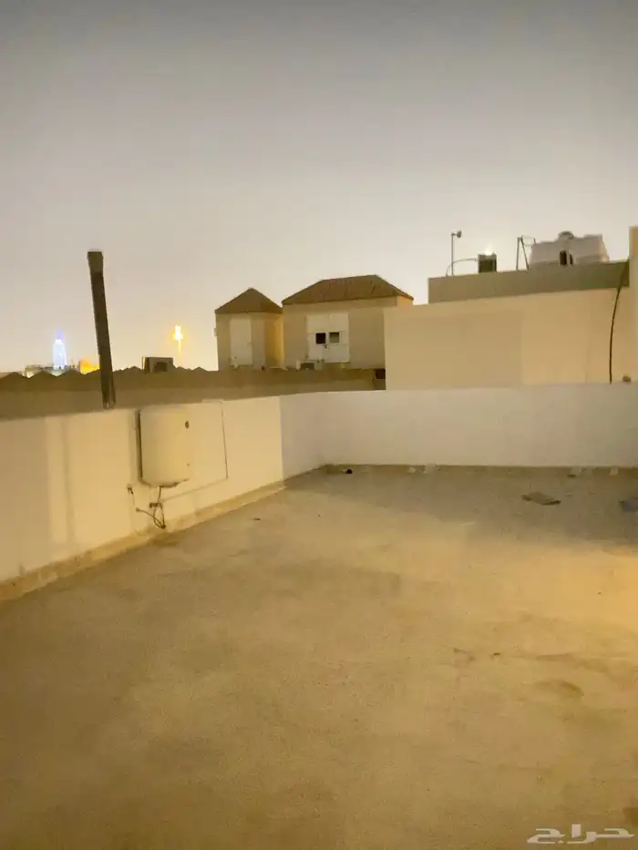 فيلا للايجار حي المصيف الايجار 120 الف 20