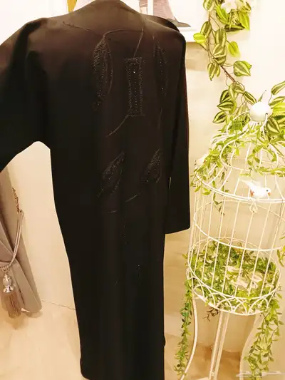 عبايات للبيع الكميه كامله علي بعضها 65عبايه شتوي وصيفي 7