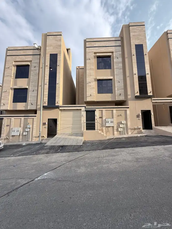للبيع شقق علويه طريق ابها الخميس حي الضيافه بسعر 550 الف 25
