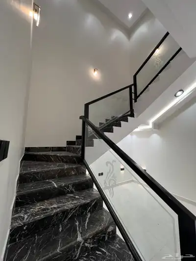 للبيع ارواف ارضيه وارواف علويه بالمحالة ابها دره المحاله 49