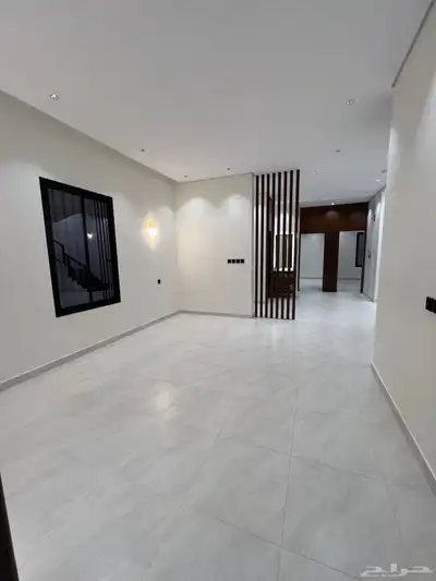 للبيع ارواف ارضيه وارواف علويه بالمحالة ابها دره المحاله 11
