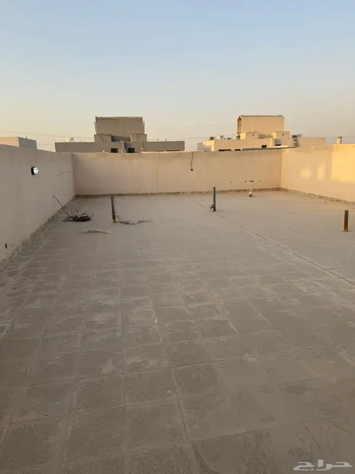 ادوار للبيع 4
