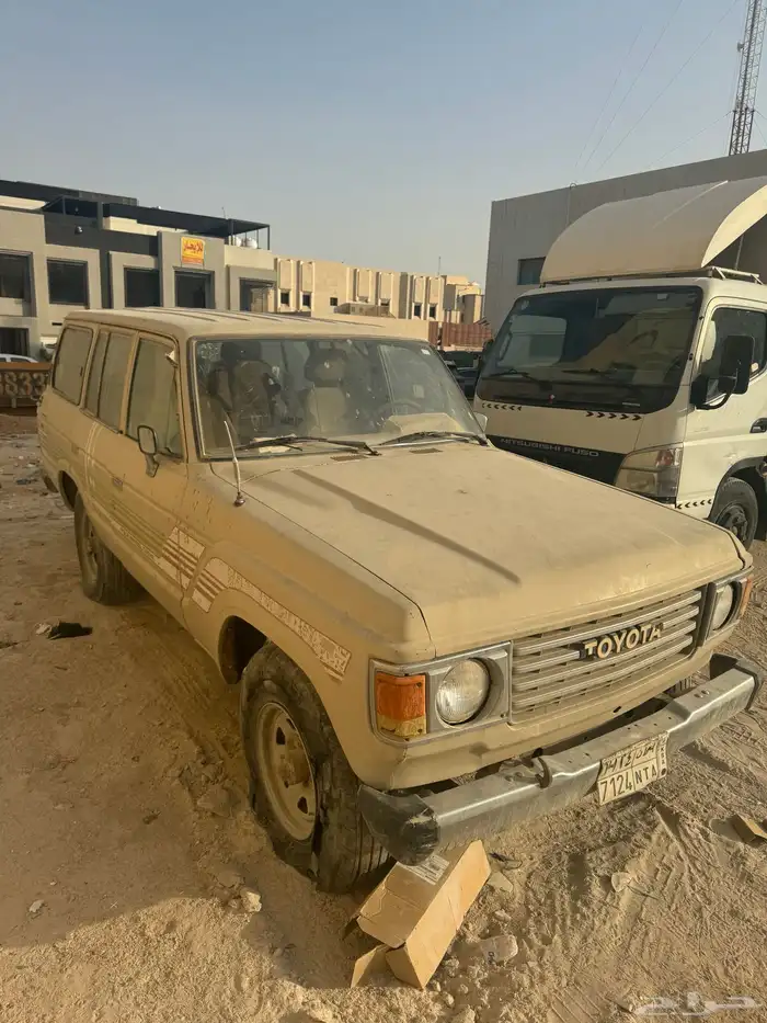لاندكروزر 82 2