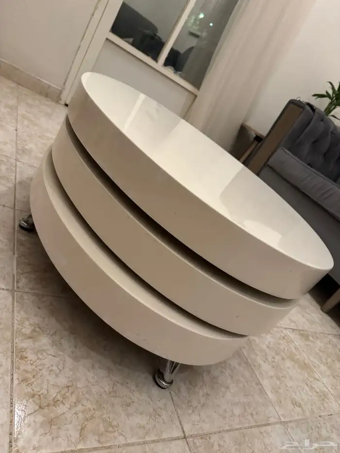 طاوله للبيع طبقات 6