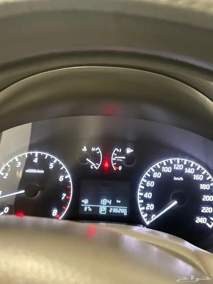 بيع نيسان سنترا 2015 2