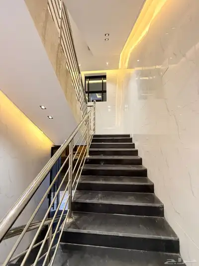 للبيع شقق علويه بسطح خاص ح البديع خلف الراشد مول بسعر450الف 2