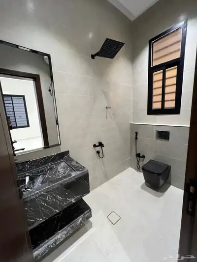 للبيع ارواف ارضيه وارواف علويه بالمحالة ابها دره المحاله 21