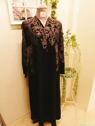 عبايات للبيع الكميه كامله علي بعضها 65عبايه شتوي وصيفي 3