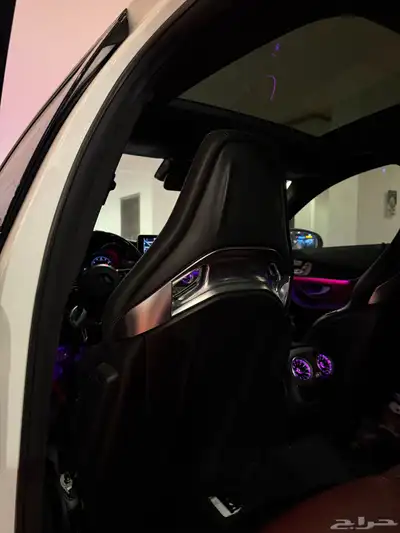 مرسيدس C300 2015 نظيف للمستخدم كت 63 amg مقاعد ريكارو سيت 8