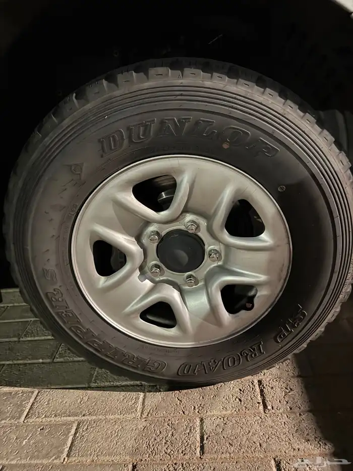 كفرات حجري دنلوب وجنوط جي اكس وكالة 0