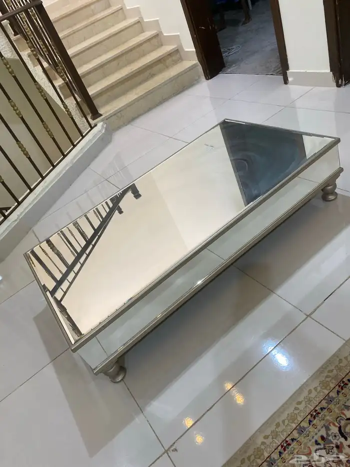 طاولة ارضيه قزاز 1