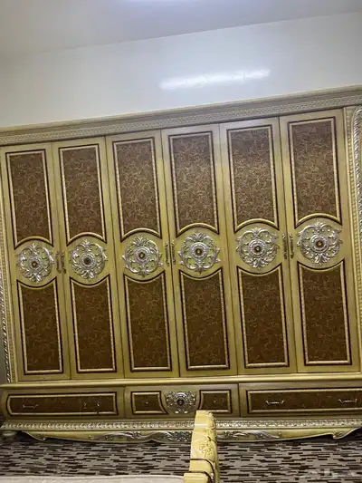 غرفة نوم شبه جديدة 0