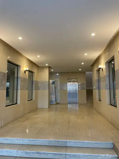 شقة تمليك 5 غرف ب 500 بطحاء قريش شارع 25 قرب كدي الحرم 1