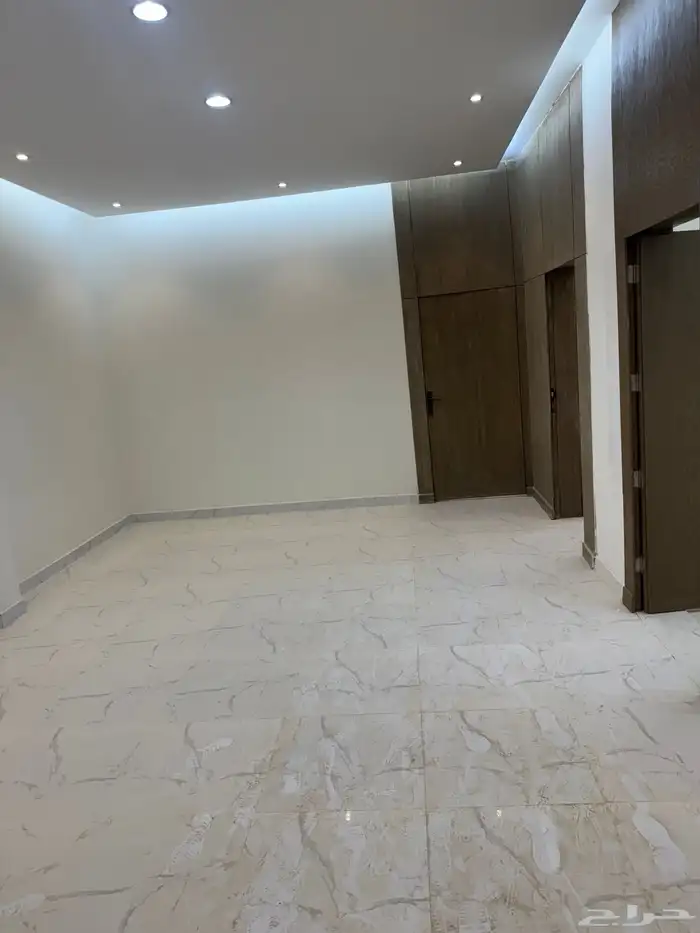 ادوار للبيع 1