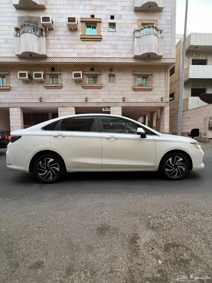 للبيع BAIC US PLUS موديل 2025 فل كامل .. 3