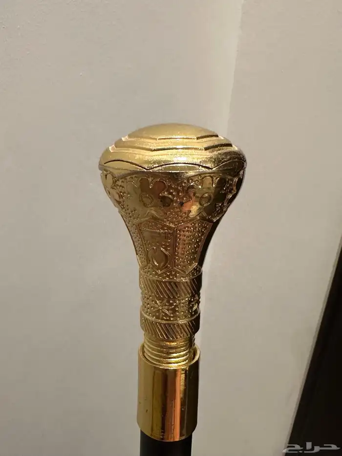 عصا مشي بمقبض راس عتيق قابل للفك و التركيب 0