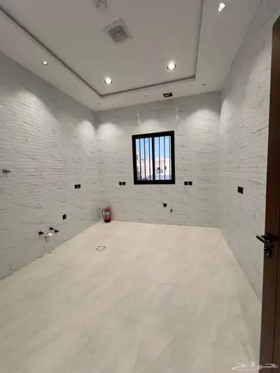 للبيع ارواف ارضيه وارواف علويه بالمحالة ابها دره المحاله 48