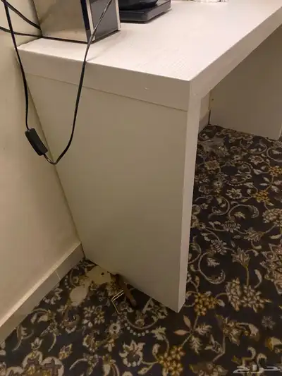 طاوله ودركسون 5