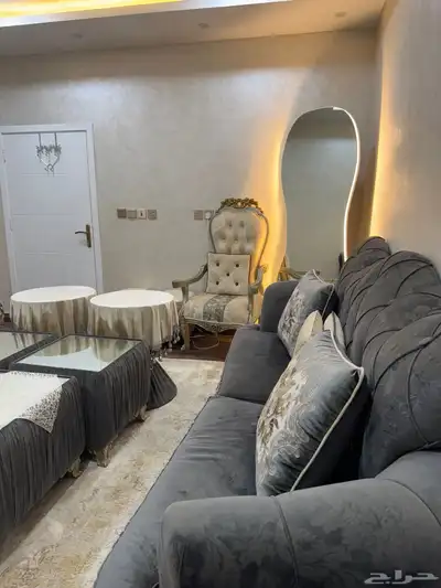 كنب نظيف بيع مستعجل لايجي الا الصامل 2