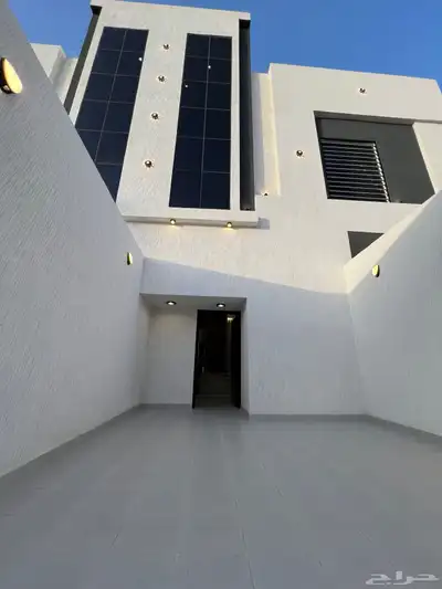 للبيع ارواف ارضيه وارواف علويه بالمحالة ابها دره المحاله 34