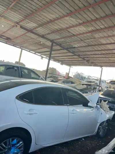 تشليح قطع غيار لكزس Rx350 2012 مصدوم 67