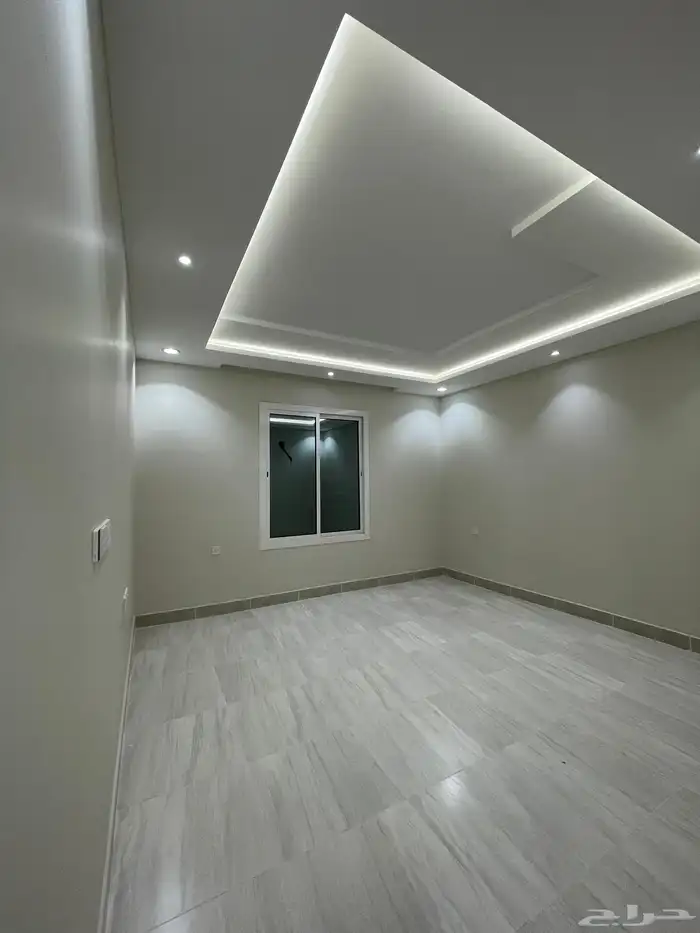 شقة تمليك مميزة 6 غرف بطحاء قريش بجوار جامع 1