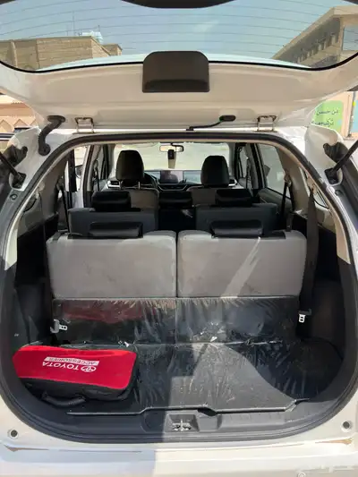 Toyota Veloz 2024  Push to Start  Keyless Entry 8