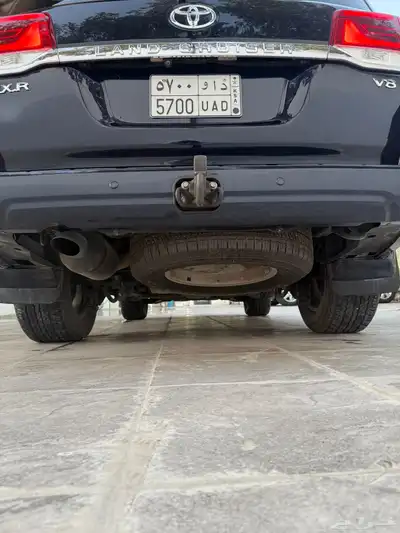 لاندكروزر gxr3 الموديل 2016 V8 16